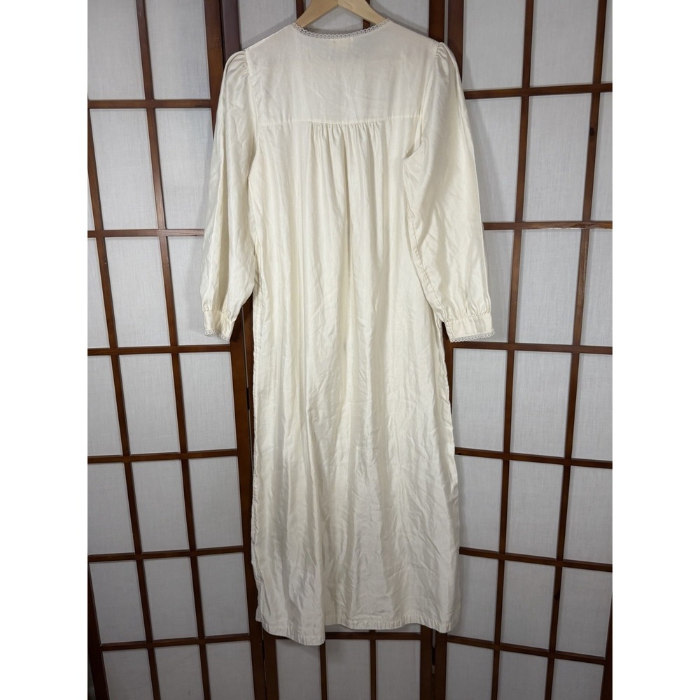 Barbizon Vintage Nightgown Ivory Satin Lace Long Sleeve Bow Embroidered Medium